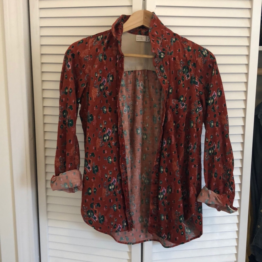 ANTHROPOLOGIE buttondown longsleeve top